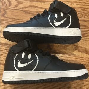 Nike Black and White Smiley Face Sneakers